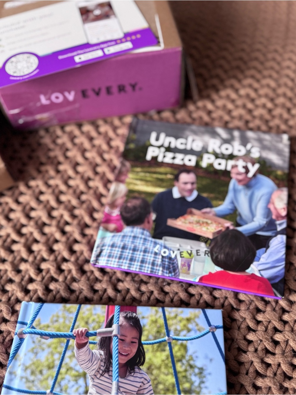 Lovevery Measurement Day Books + Measuring Tape Toy Set Toddler Preschool - Picture 2 of 10